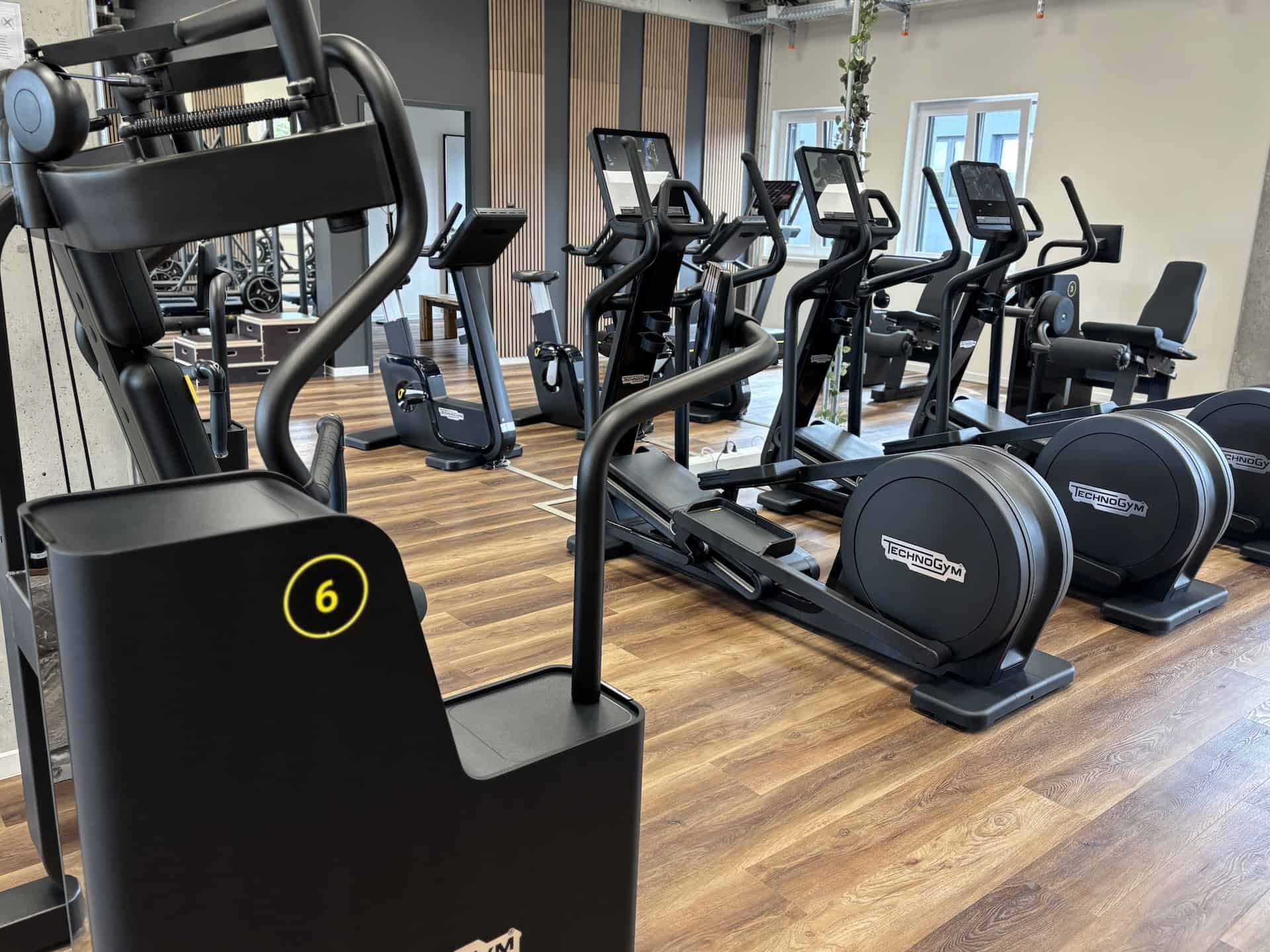 Physiotherapie-Komplex-Trainingsfläche-4